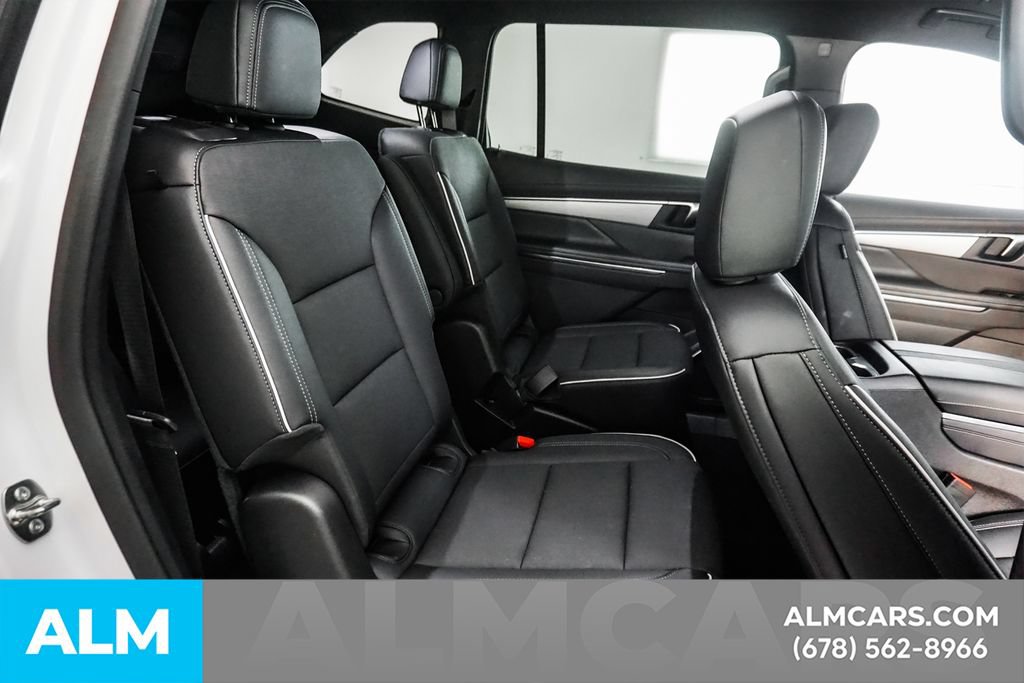 Used 2026 Buick Enclave Preferred FWD image 17