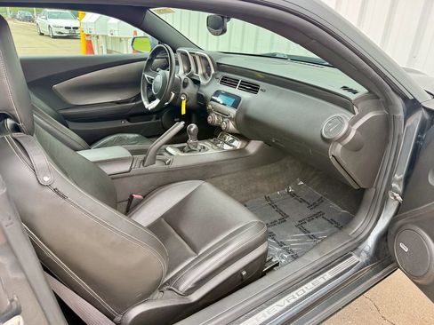 Used 2010 Chevrolet Camaro SS w/ RS Package RWD image 17