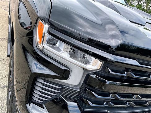 Used 2024 Chevrolet Silverado 1500 LT Trail Boss w/ Convenience Package II AWD/4WD image 33