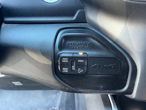 Used 2022 RAM 2500 Big Horn w/ Level 1 Equipment Group AWD/4WD image 22