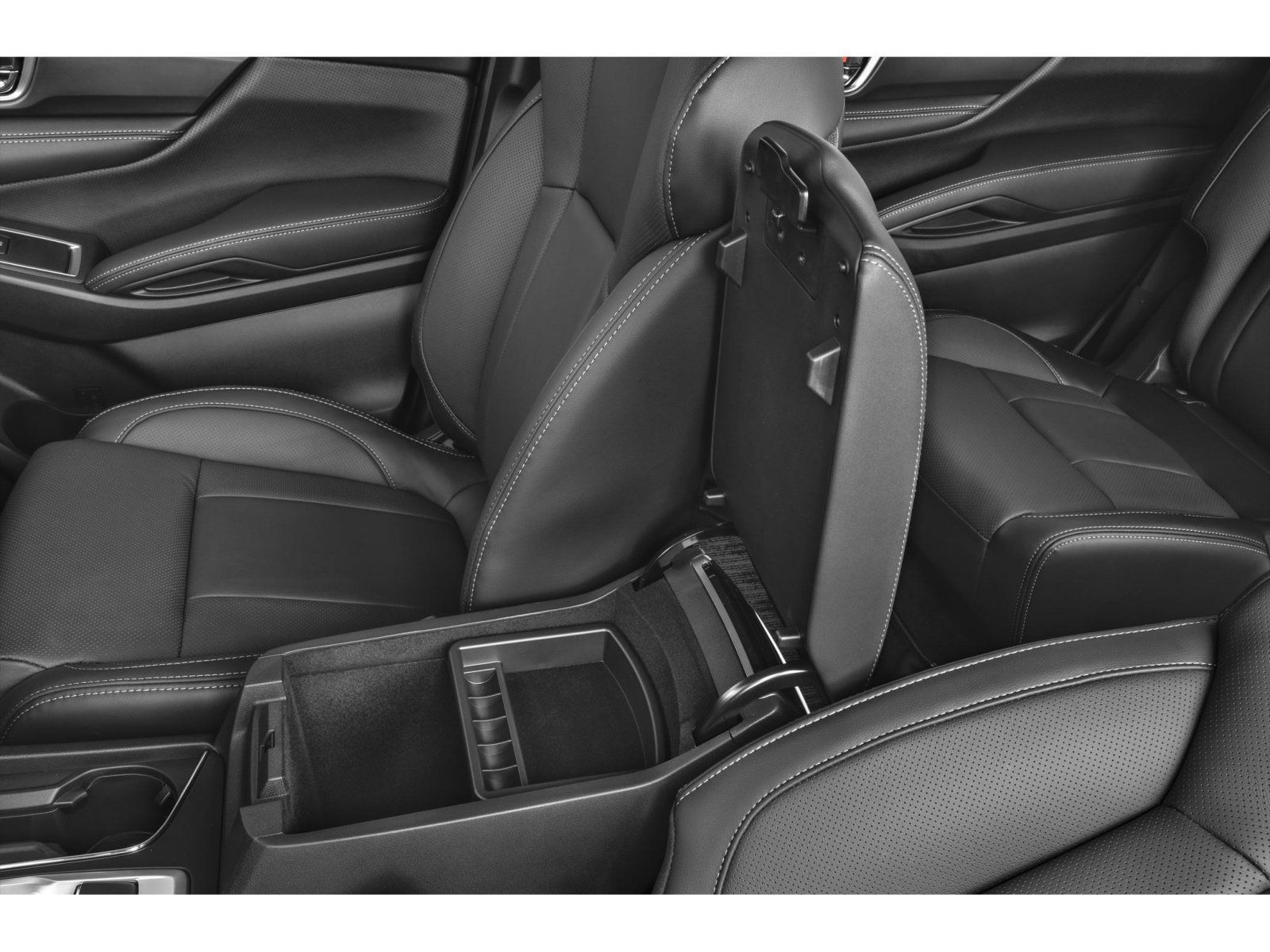 Certified 2026 Subaru Ascent Limited AWD/4WD image 9