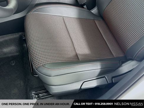 New 2026 Nissan Kicks SR w/ SR Premium Package FWD image 19