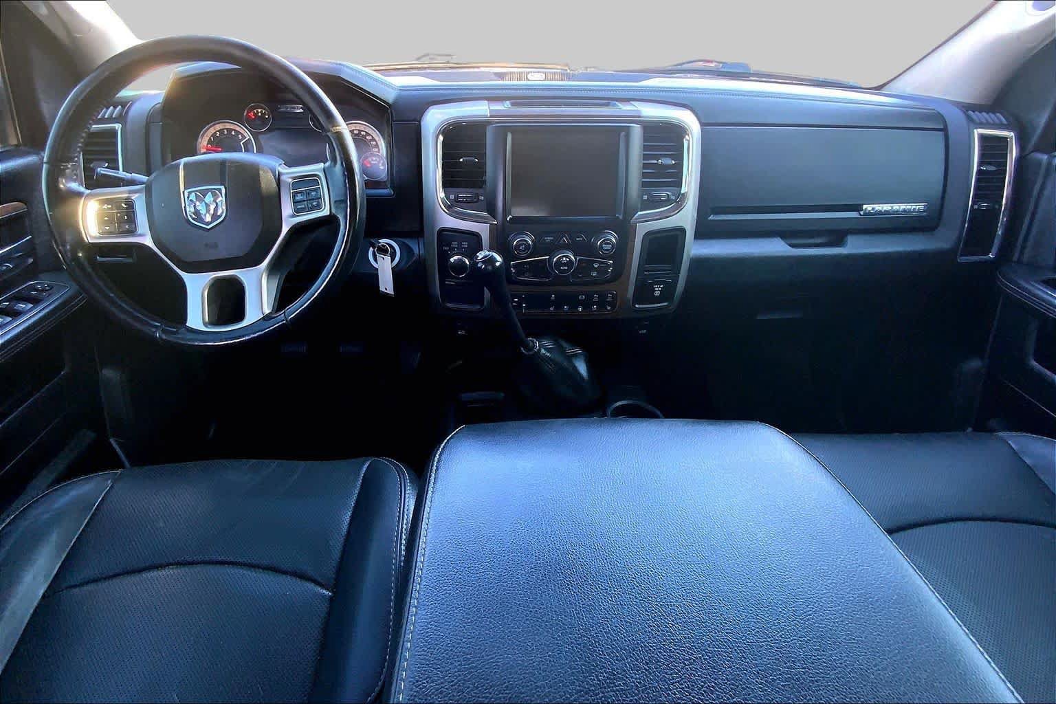 Used 2016 RAM 3500 Laramie AWD/4WD image 14