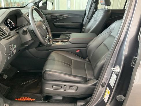 Certified 2024 Honda Ridgeline TrailSport image 4