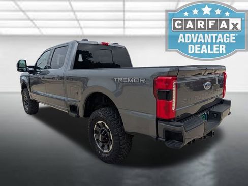 Used 2024 Ford F250 Lariat w/ Tremor Off-Road Package AWD/4WD image 2