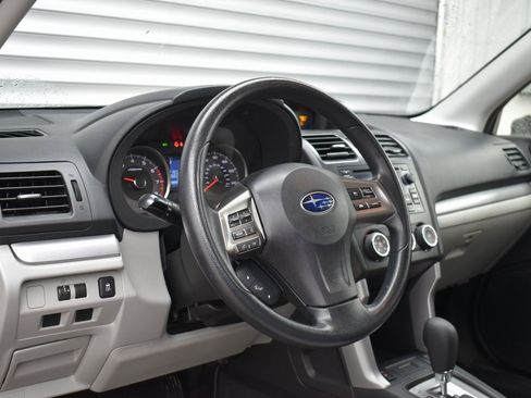 Used 2015 Subaru Forester 2.5i Premium image 11