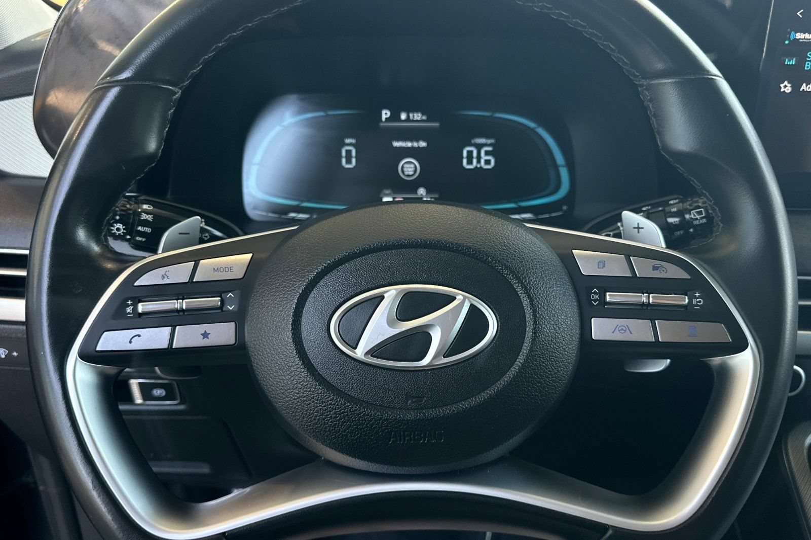 Used 2025 Hyundai Palisade SEL FWD image 32