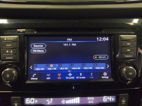 Used 2020 Nissan Rogue SV w/ Sun & Sound Touring Package FWD image 25