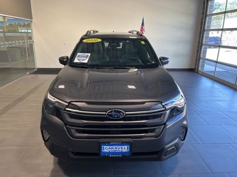 Used 2026 Subaru Forester Premium AWD/4WD image 22