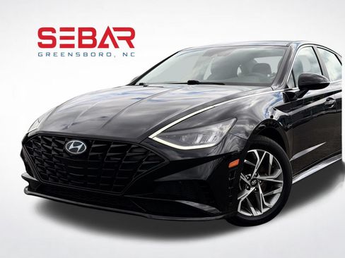 Used 2023 Hyundai Sonata SEL w/ Winter Weather Package FWD image 3