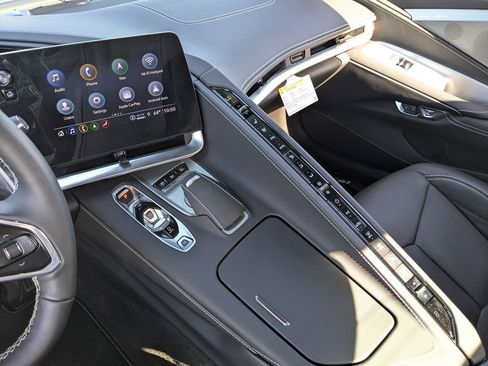 Used 2022 Chevrolet Corvette Stingray Preferred Conv w/ Battery Protection Package image 23