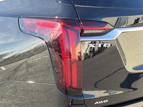 Certified 2024 Cadillac XT6 Premium Luxury w/ LPO, Floor Liner Package AWD/4WD image 10