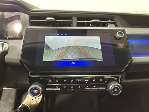 Used 2027 Chevrolet Bolt RS FWD image 25