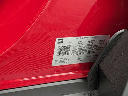 New 2026 Chevrolet Trax RS w/ Driver Confidence Package image 35