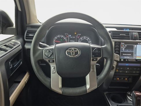 Used 2021 Toyota 4Runner Limited image 11