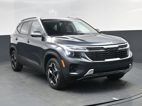 New 2026 Kia Seltos S AWD/4WD image 21