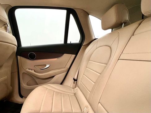 Certified 2022 Mercedes-Benz GLC 300 4MATIC image 24