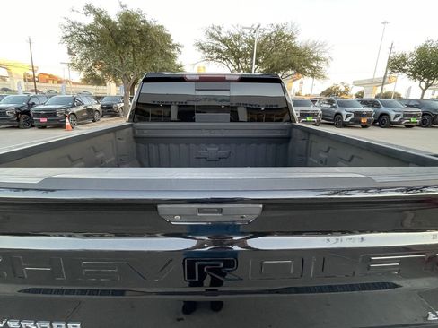 Used 2021 Chevrolet Silverado 1500 LT Trail Boss w/ Convenience Package II image 24