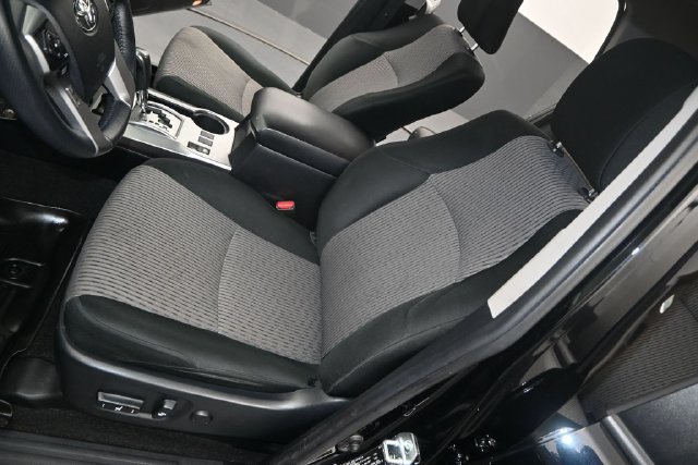 Used 2019 Toyota 4Runner SR5 RWD image 11