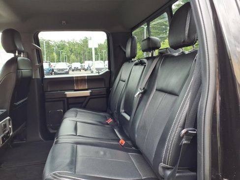 Used 2020 Ford F150 Lariat w/ Equipment Group 502A Luxury AWD/4WD image 31