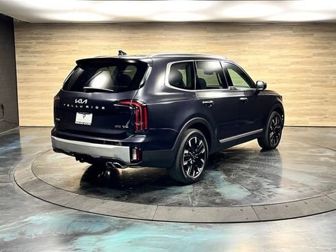 Used 2025 Kia Telluride SX Prestige AWD/4WD image 16