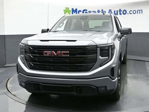 New 2025 GMC Sierra 1500 Elevation image 5