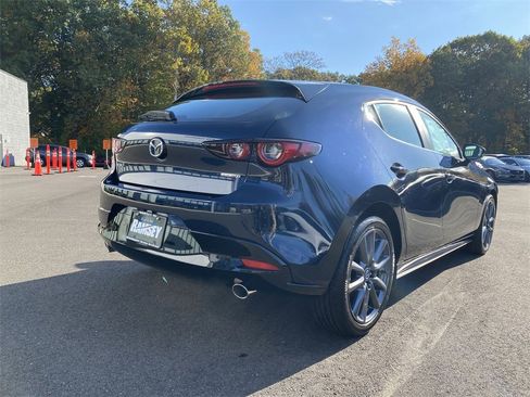 Used 2024 MAZDA MAZDA3 s image 6
