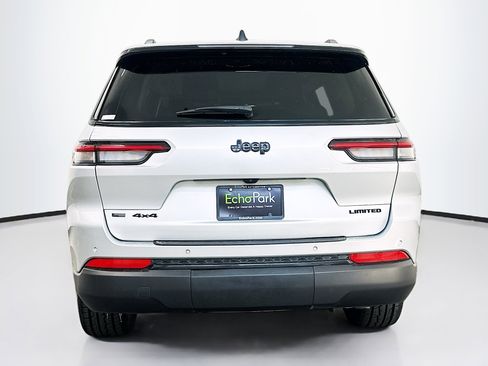 Used 2023 Jeep Grand Cherokee L Limited w/ Black Appearance Package image 7