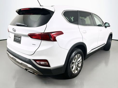 Used 2020 Hyundai Santa Fe SE image 7