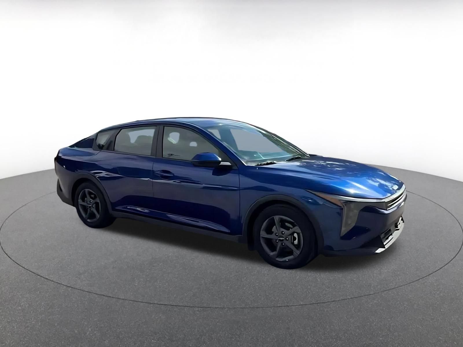 Used 2025 Kia K4 FWD image 2