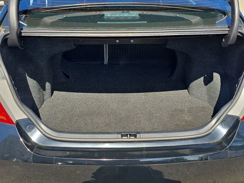 Used 2016 Toyota Camry SE image 12