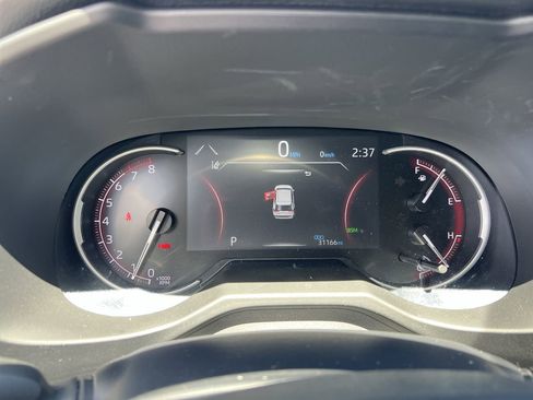 Used 2023 Toyota RAV4 XLE FWD image 21