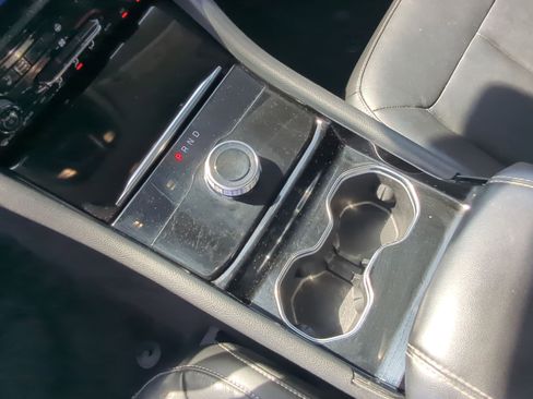 Used 2021 Jeep Grand Cherokee L Limited image 19