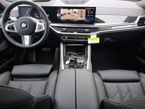 New 2026 BMW X6 xDrive40i w/ Premium Package image 14