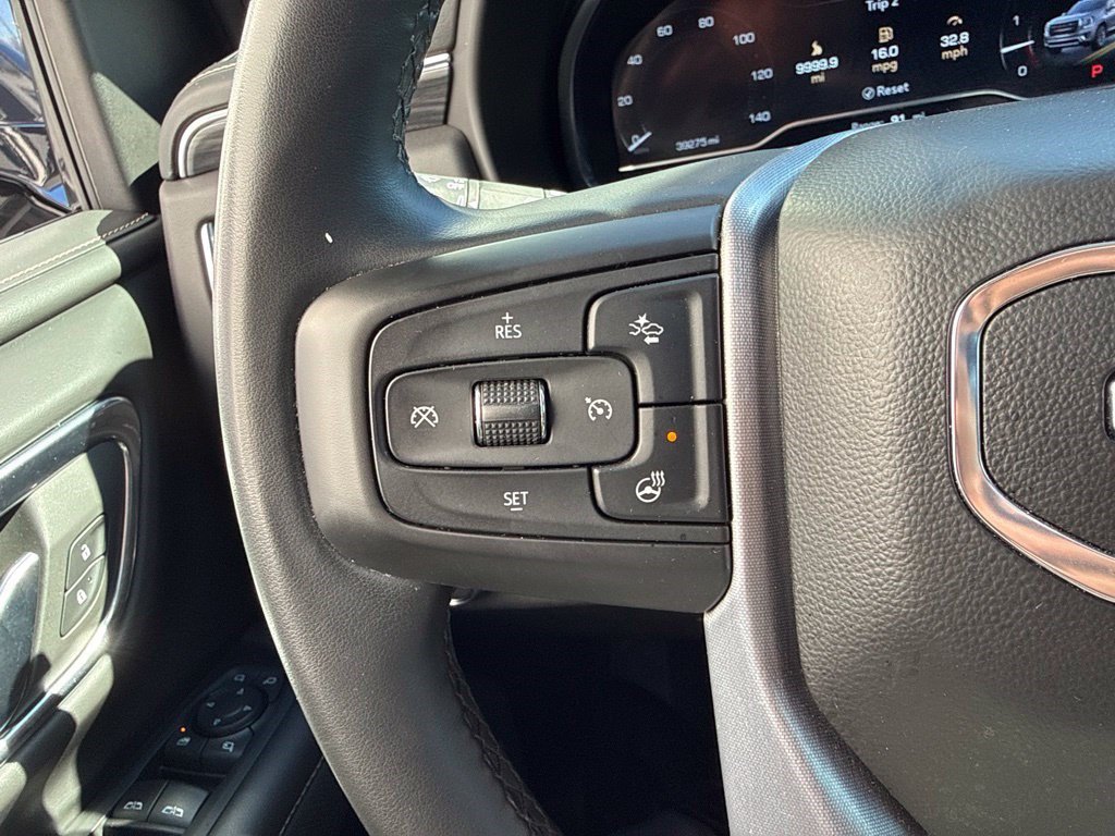 Used 2023 GMC Yukon SLT w/ SLT Premium Package AWD/4WD image 19