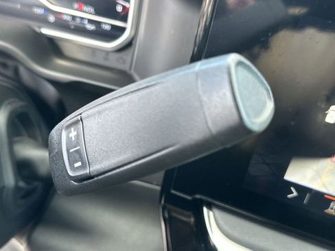 Used 2024 GMC Sierra 2500 AT4 w/ AT4 Premium Plus Package image 16