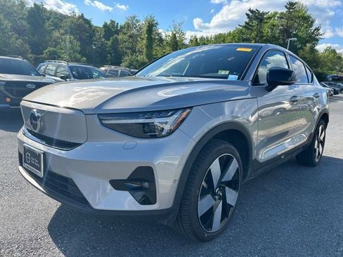 Certified 2023 Volvo C40 P8 Recharge Ultimate AWD/4WD image 1