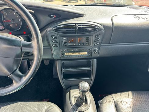 Used 1997 Porsche Boxster RWD image 10