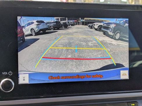 Used 2025 Toyota Camry LE image 19