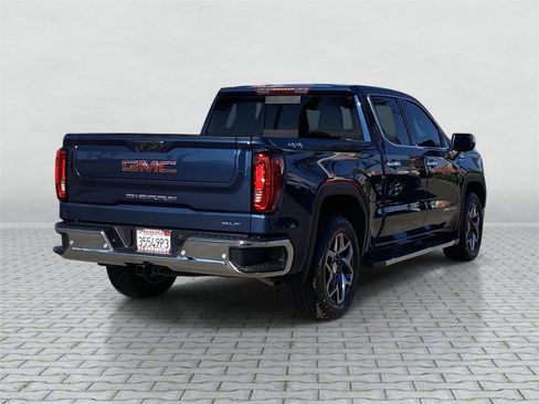 Used 2022 GMC Sierra 1500 SLT w/ SLT Premium Plus Package image 6