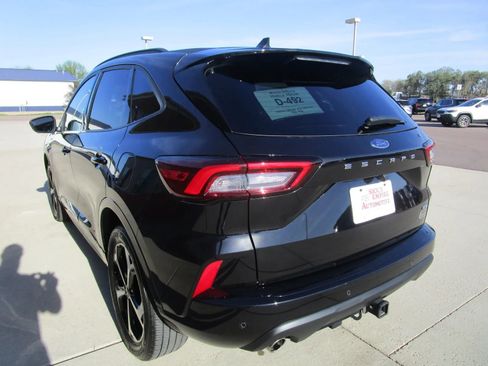 Used 2024 Ford Escape ST-Line Select w/ Tech Pack #2 AWD/4WD image 7