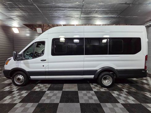 Used 2018 Ford Transit 350 XLT image 8
