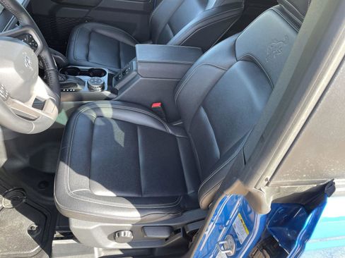 Used 2025 Ford Bronco Badlands AWD/4WD image 11