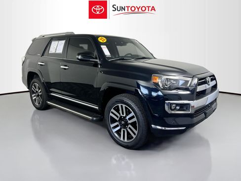 Used 2022 Toyota 4Runner Limited AWD/4WD image 1