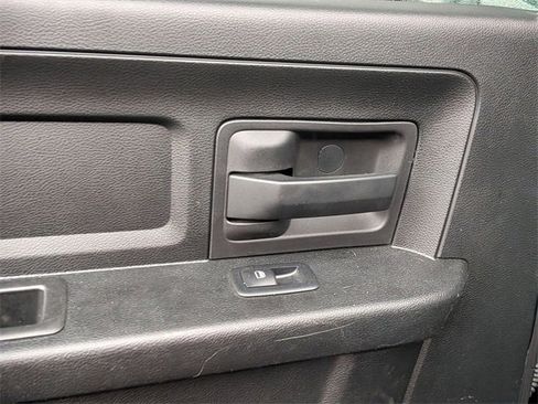 Used 2018 RAM 1500 Express w/ Express Value Package image 26