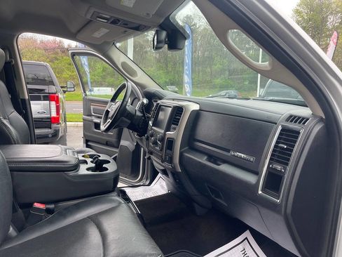 Used 2015 RAM 2500 Laramie w/ Protection Group image 34