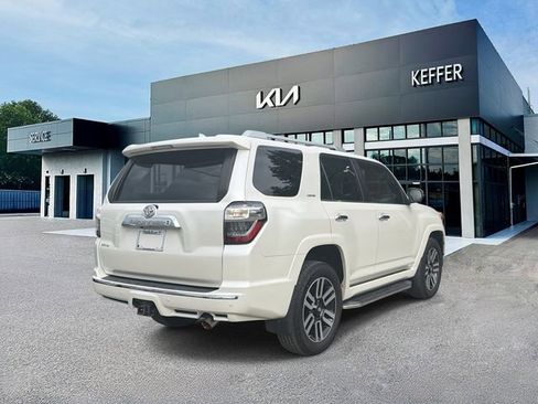 Used 2020 Toyota 4Runner Limited AWD/4WD image 8