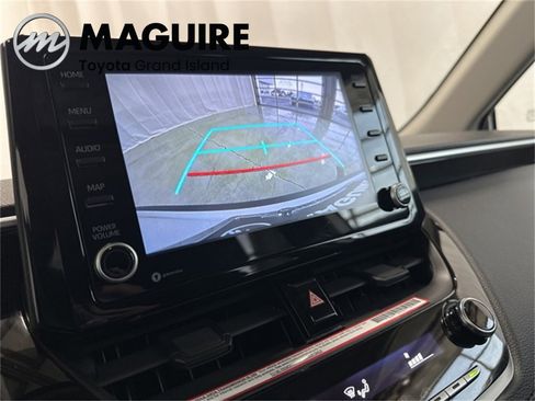 Used 2022 Toyota Corolla Cross LE image 17