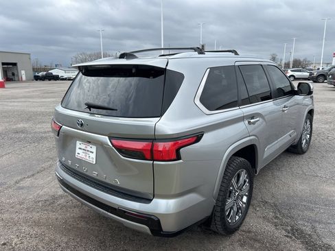 Used 2024 Toyota Sequoia Capstone image 6