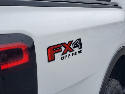 Used 2024 Ford Ranger Lariat w/ FX4 Off-Road Package AWD/4WD image 29